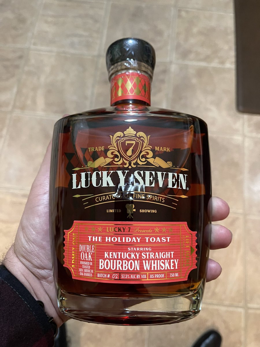 Went to a holiday get together with <a href="/LiveForAngels/">This Chick</a> , came home with a Lucky Seven. It is a Merry Christmas.