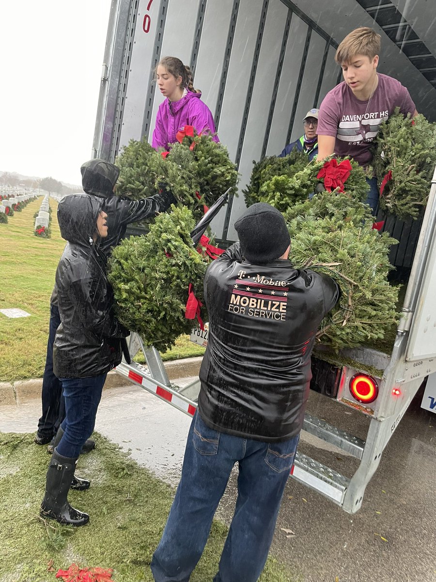 Amanda Martinez tweet media