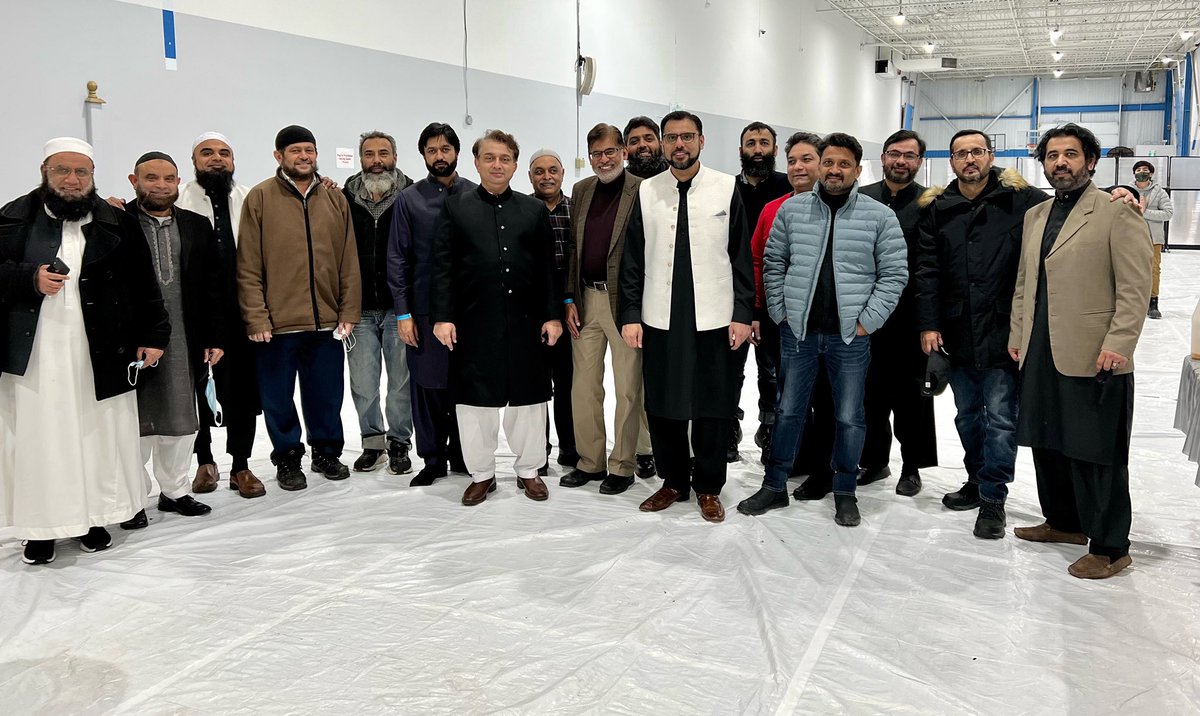 imam_nabil_'s tweet photo. On behalf of Darul Iman, I would like to express my appreciation for the valuable contribution of our dedicated team of Volunteers. I am so grateful for the energy, enthusiasm and dedication this team brings to our organization. You all make the mission of MDI much smoother. https://t.co/zZASwjtTlB