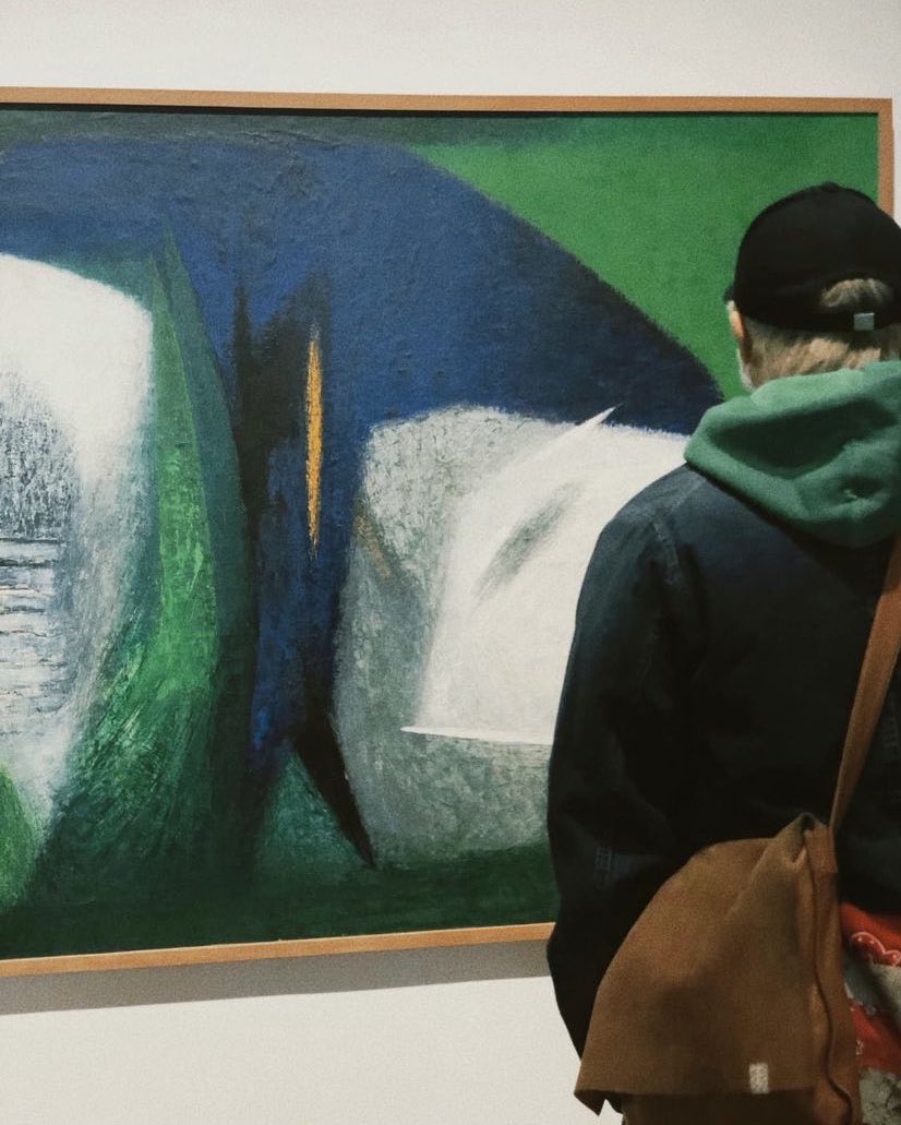 artansonyeondan's tweet photo. namjoon posted a photo of himself looking at yoo youngkuk’s “work,” 1964. yoo youngkuk is considered a founder of korean abstraction and his work is characterized by vibrant color, bold brushwork and natural themes, particularly mountains. https://t.co/OSR5HXJ9vR