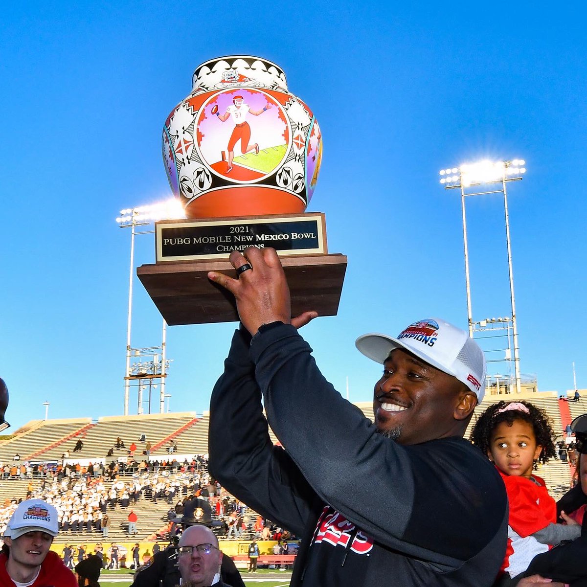 Timothy  March tweet media