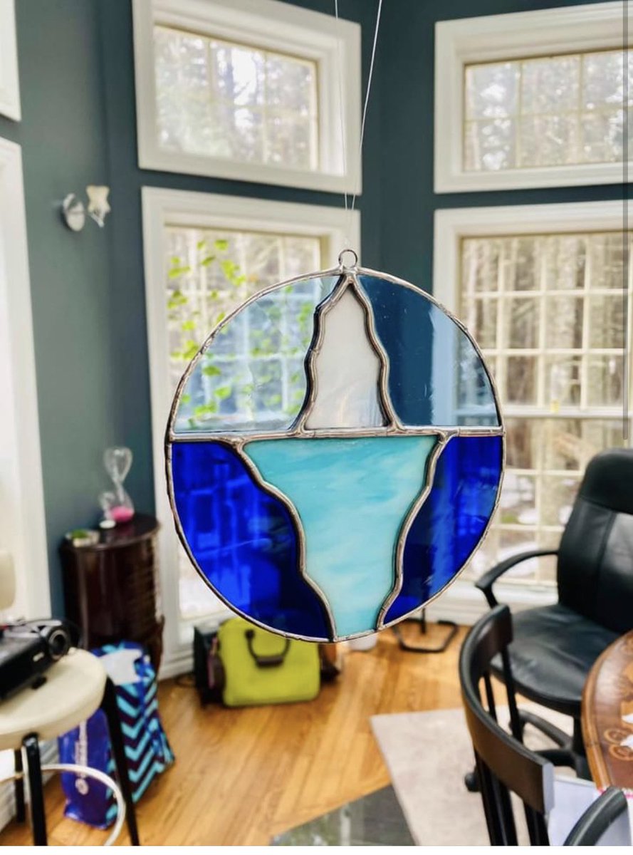 Great gift ideas at our Merry Makers Market! 9 new guest vendors alongside our resident artisans upstairs. Open 10-4 Sunday for a peaceful shopping experience in QVVP. 🎄

Please share!
<a href="/CBCWam/">CBCNL's Weekend AM</a> <a href="/FayeGrim/">Toni-Marie Wiseman🇨🇦</a> <a href="/markcritch/">Mark Critch</a> <a href="/SeamusORegan/">Seamus O'Regan Jr</a> <a href="/OnTheGoCBC/">On The Go</a> @DestinationSJ <a href="/BizArtsNL/">Business and Arts NL</a>