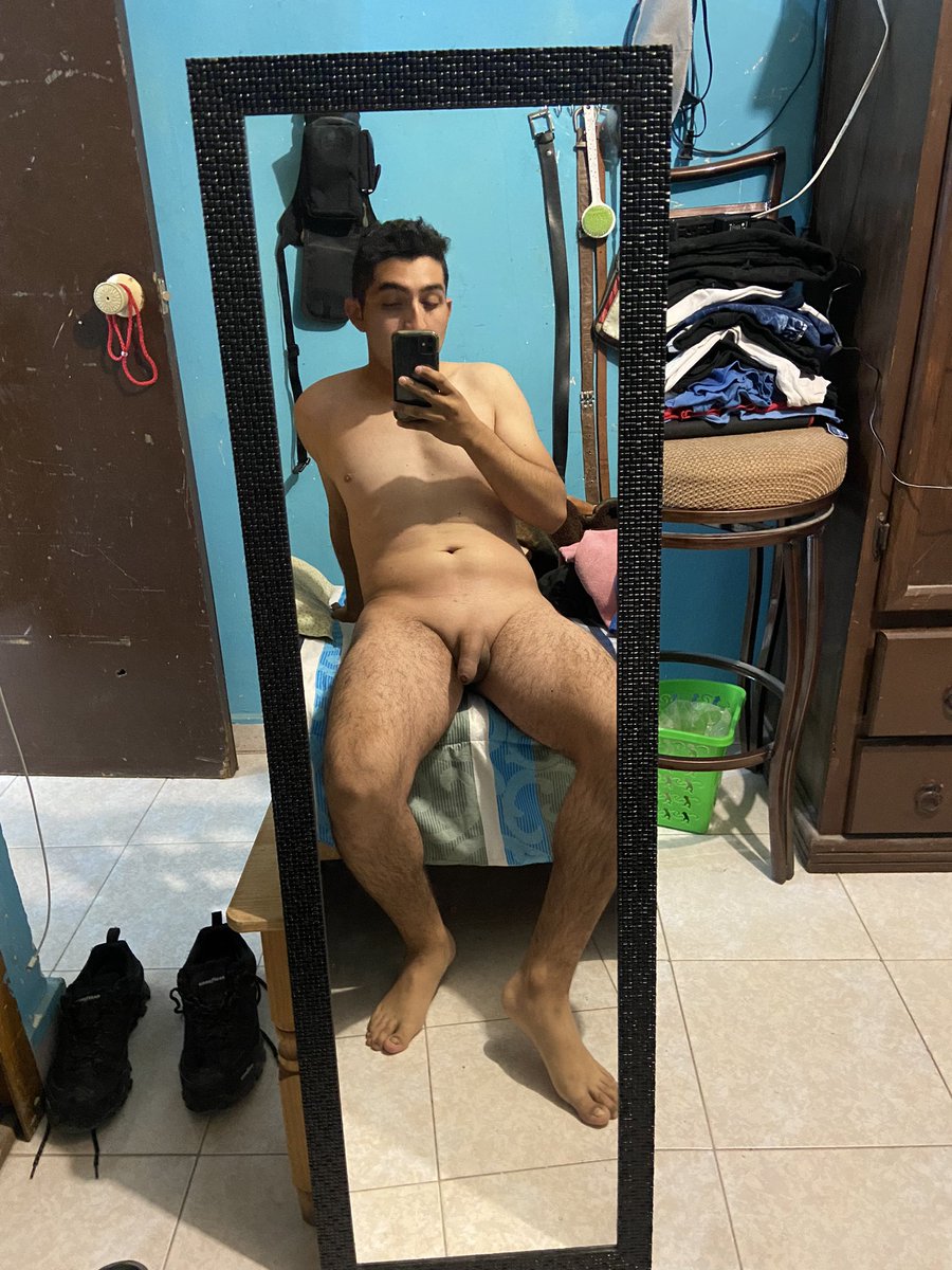 Qué tal este cambio? Cual les gusta más?🥵
Quien para grabar?😈🤤
Oso / Twink