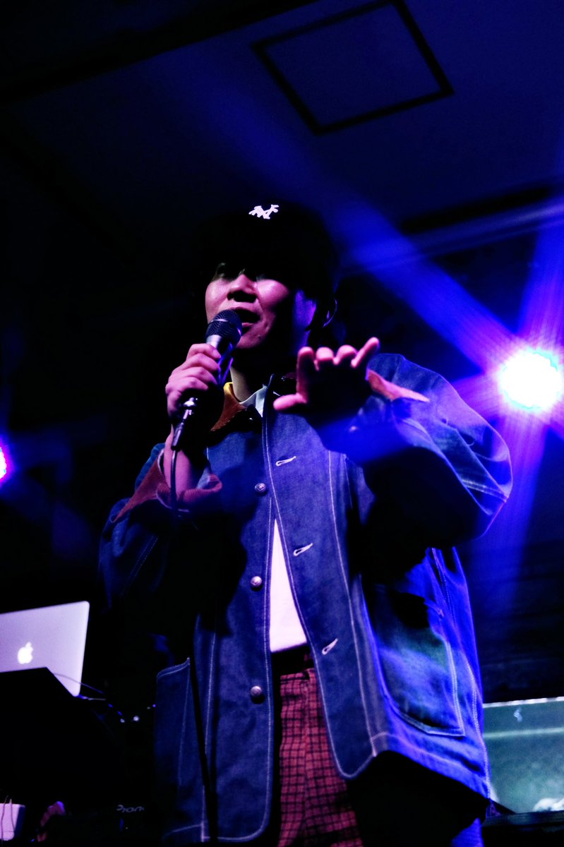 AkiraSing818's tweet photo. 昨夜は"Winter Rose Chil"
ライブ後沢山の方に声かけて頂いて喜びでした！
シーシャも吸えたし
(初心者だからビビってお店入れなかった)
主催の @HeiseiChilldren さんありがとございました

今年のLIVEは納まりました
来年また会場でお会いしましょう！

京太郎君素敵な写真感謝😭
@tH5xyguafVMQgV9 https://t.co/bsMxKPWetv