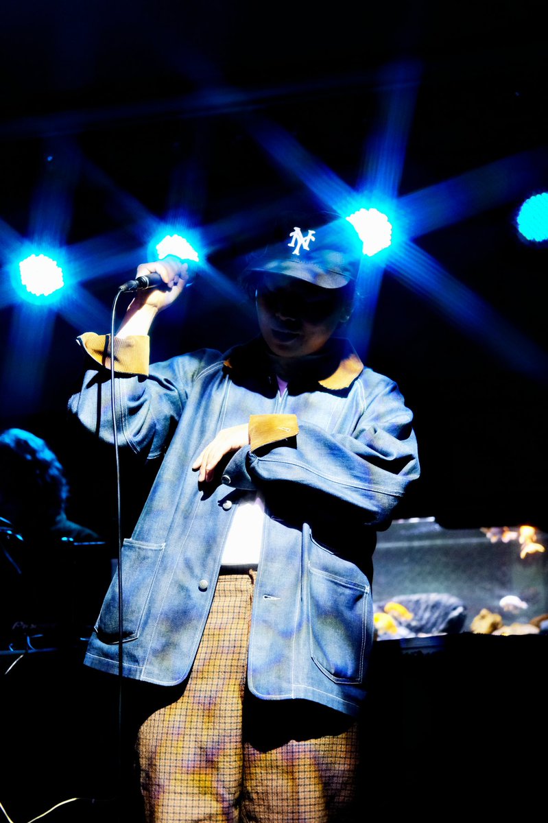 AkiraSing818's tweet photo. 昨夜は"Winter Rose Chil"
ライブ後沢山の方に声かけて頂いて喜びでした！
シーシャも吸えたし
(初心者だからビビってお店入れなかった)
主催の @HeiseiChilldren さんありがとございました

今年のLIVEは納まりました
来年また会場でお会いしましょう！

京太郎君素敵な写真感謝😭
@tH5xyguafVMQgV9 https://t.co/bsMxKPWetv