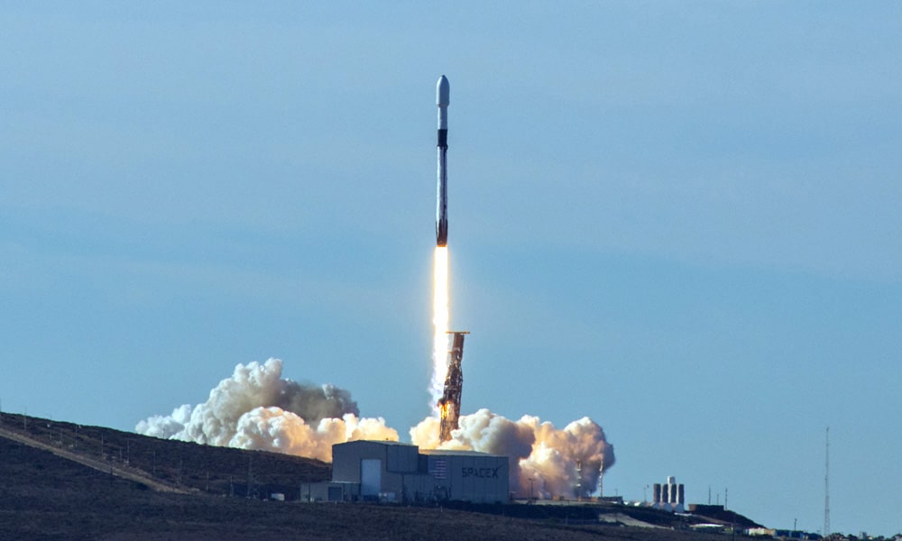 IsrScience's tweet photo. Запуск спутников сети Starlink, компанией SpaceX. Миссия - Starlink-4 4. Стартовый комплекс SLC-4E — Ванденберг, США. Ракета-носитель — Falcon 9.
#B1051 #elonmusk #Falcon9 #SpaceX #Starlink

https://t.co/8YHwDYB7s1 https://t.co/TrQOodEHPS