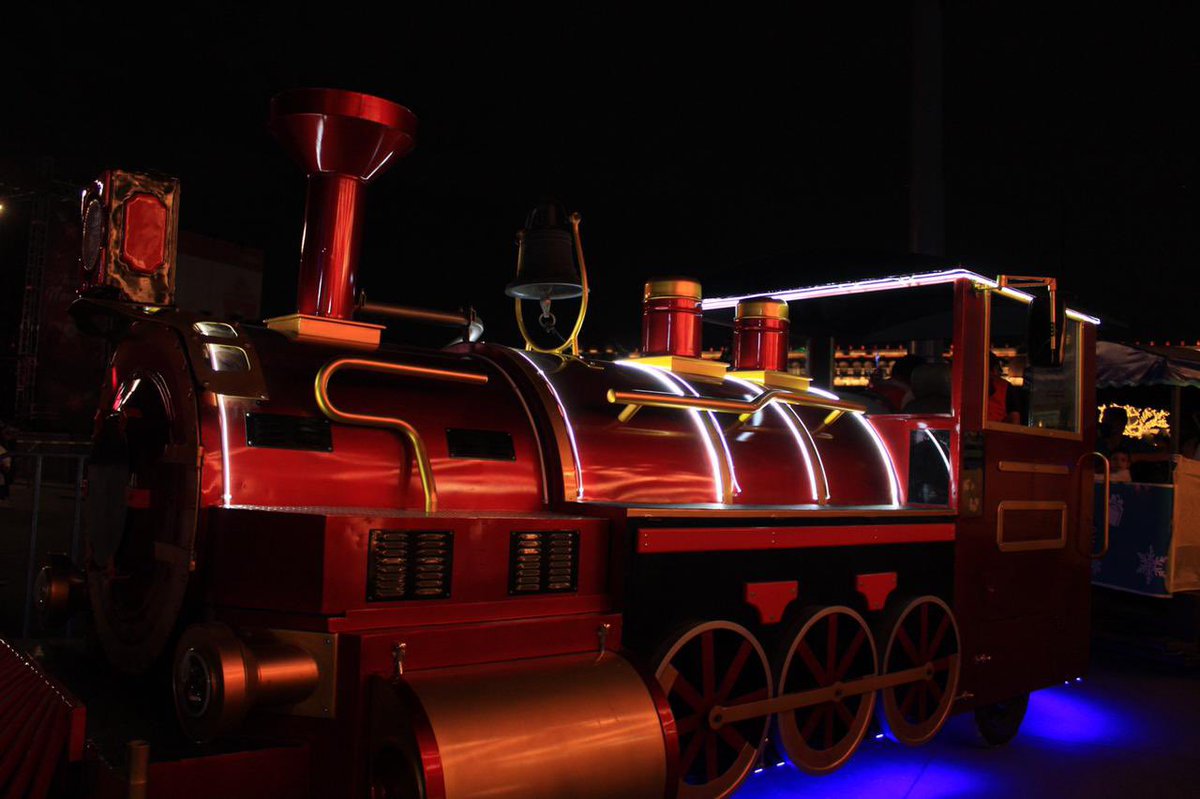 PARTICIPA SECRETARÍA DE CULTURA EN VERBENA NAVIDEÑA 2021

La Secretaría de <a href="/CulturaCiudadMx/">Secretaría de Cultura de la Ciudad de México</a>, a través de <a href="/GFestivalesCDMX/">Grandes Festivales de la Ciudad de México</a>, la <a href="/FarosEnRed/">Red de Faros, Cultura Comunitaria Ciudad de México</a> y @ccccdmx, ofrece espectáculos musicales y teatrales. 

#PrensaCultura🗞 Entérate: bit.ly/3E4RLtr