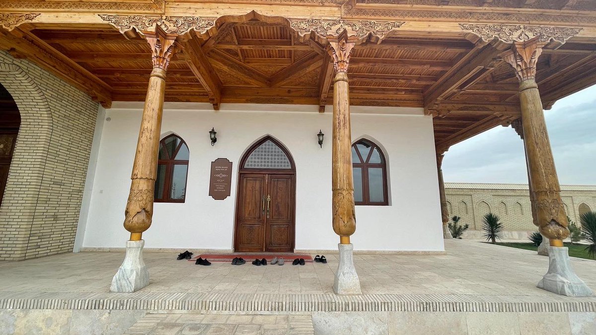 Navbahor's tweet photo. 1. #Nasaf was an ancient city in what is now #Kashkadarya, Uzbekistan. Abu Muin #Nasafi was a theologian, sufi, and the leading follower of the Maturidi school of Islam (part of Hanafi). https://t.co/OC2sDTXVRT
