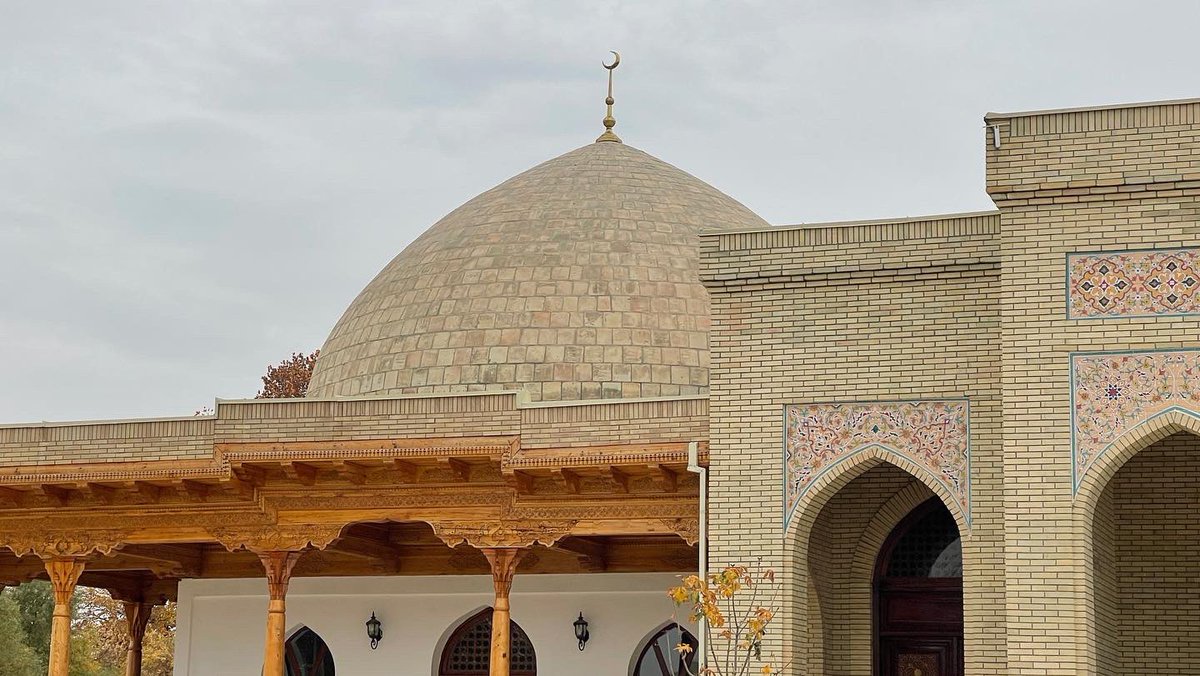 Navbahor's tweet photo. 1. #Nasaf was an ancient city in what is now #Kashkadarya, Uzbekistan. Abu Muin #Nasafi was a theologian, sufi, and the leading follower of the Maturidi school of Islam (part of Hanafi). https://t.co/OC2sDTXVRT