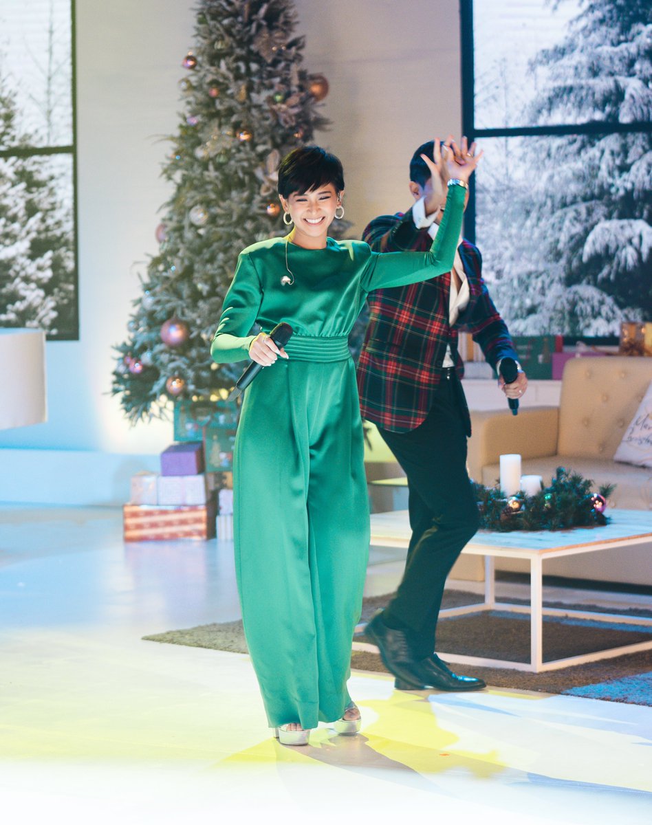 sarahgshots's tweet photo. 💃🏻🕺🏻 @JustSarahG @mateoguidicelli https://t.co/DxUtj9TyCW