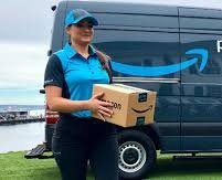 Roshan_Rinaldi's tweet photo. Like something out of a Dickens novel:

As a delivery driver for Amazon heard tornado sirens go off around her,... as she drove down an Illinois road on Dec. 10,... her supervisor told her to “just keep delivering” packages. 

https://t.co/jmBTqI9p0l https://t.co/GuzRyBHzei