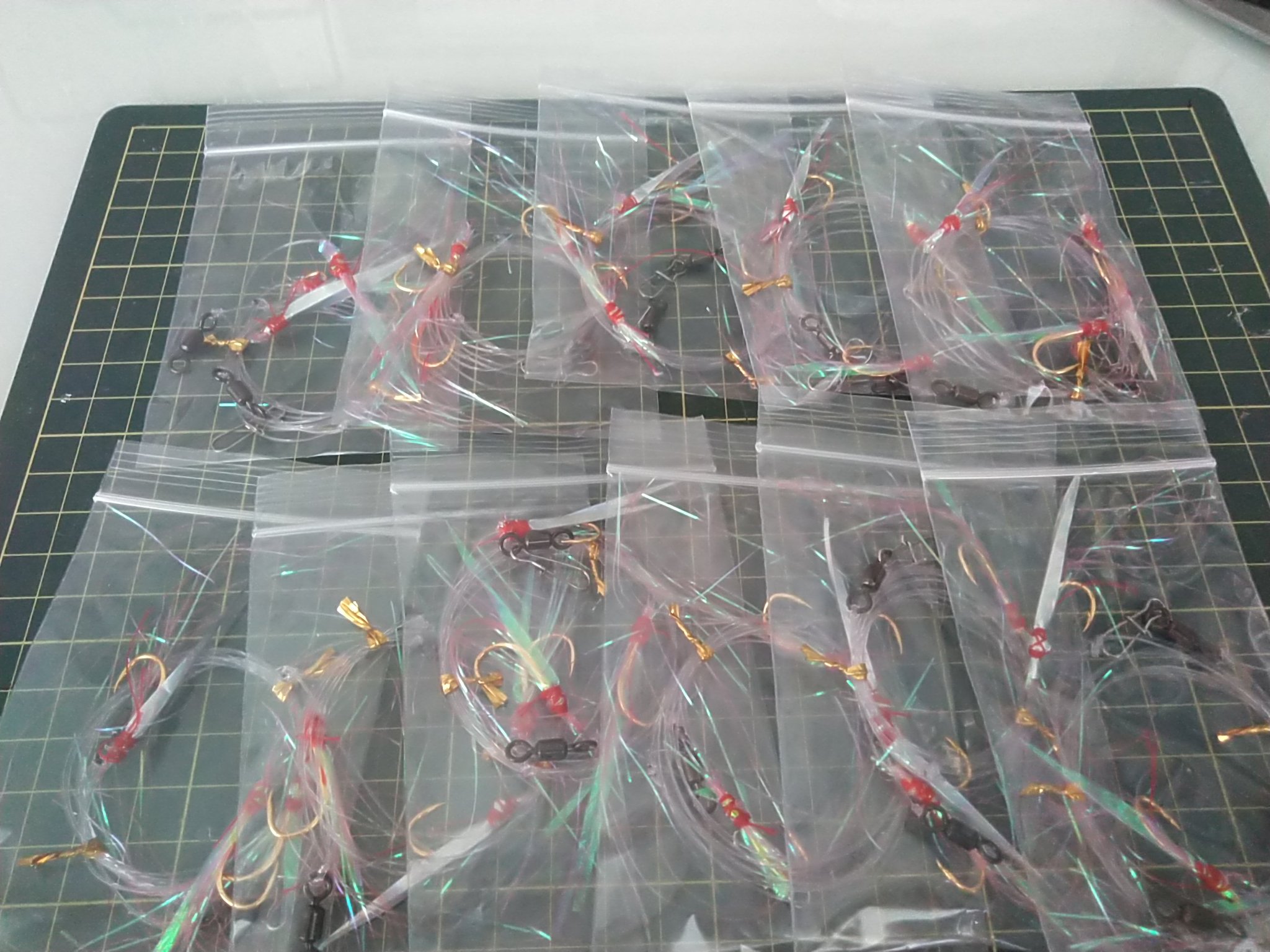 らくだ 来シーズン分のジギングサビキを自作 今シーズンモデルは真ん中にポラジックフィルム 釣り ジギングサビキ T Co X52sa5mfdj Twitter