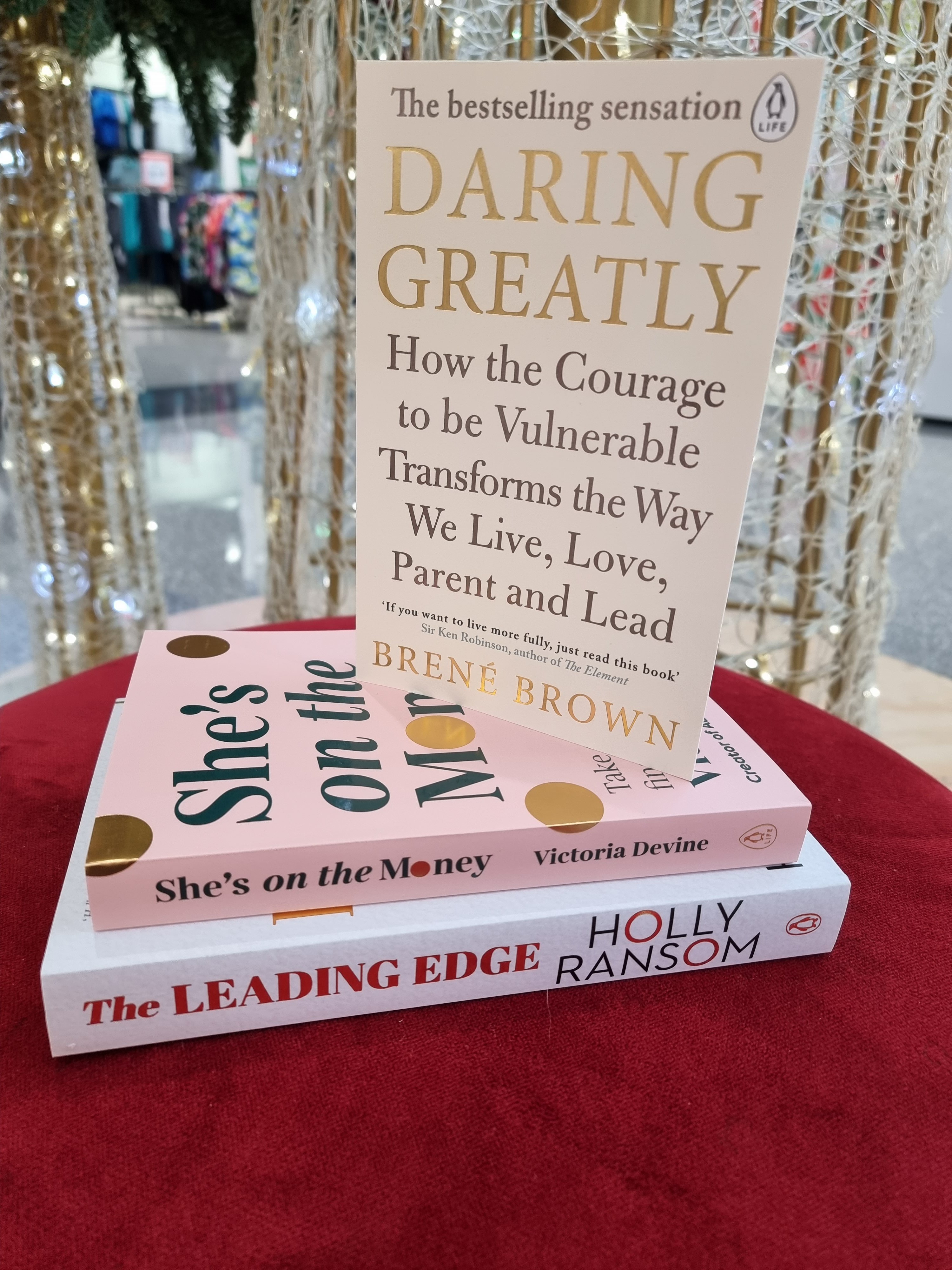 Dymocks Ellenbrook on X: 🎁 24 Days of Christmas Gifts 🎁 Day Twenty-Three  Do you know someone with a passion for #fashion ? We have plenty of  stunning books to choose from. #