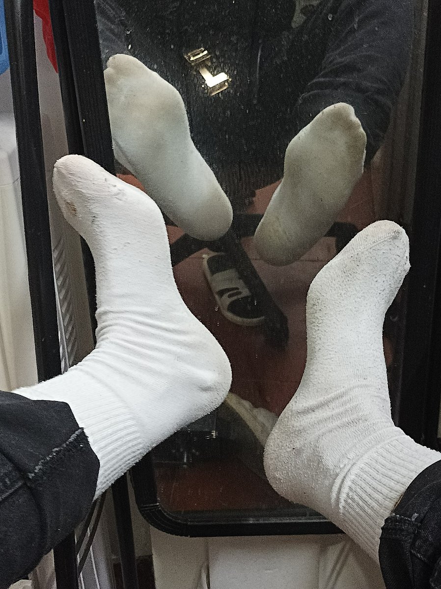 sm52456's tweet photo. 大冬天，又是一股味道出来了 https://t.co/Jav9I3tTi0