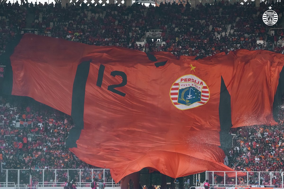 Persija_Jkt's tweet photo. Believe in '12' 👆🔴

#Togethe24ever #TheJakmania #BelieveIn12 #PersijaJakarta https://t.co/gl0Wxdbxs7