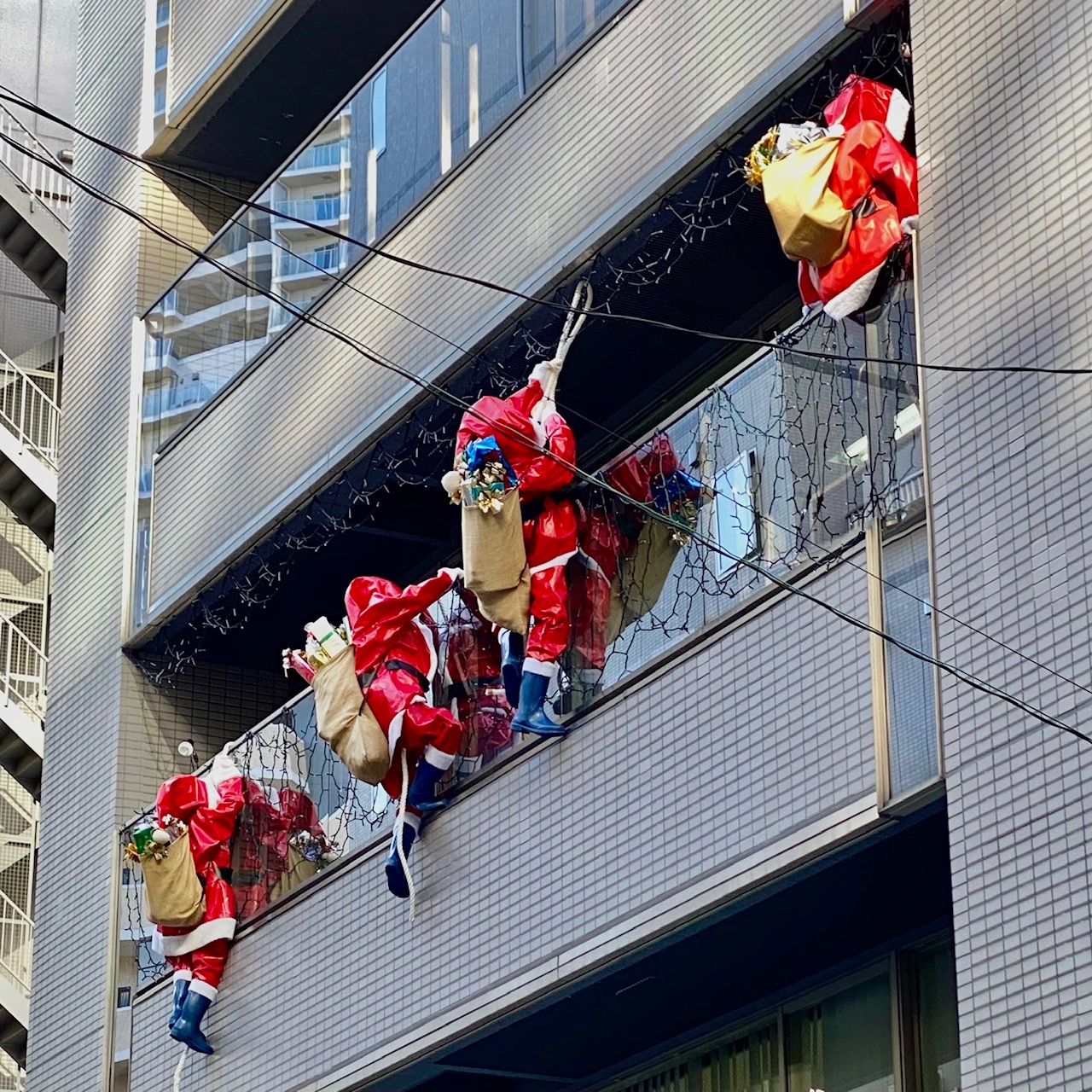 Zip Fm Realrocks Official まもなく放送開始 今夜は クリスマス ロック ソング を ガシガシとオンエアーいたします プレゼントのご応募もお待ちしています Zipfm Realrocks Radiko リアルロックス 澤田修 T Co 7ouog0jlib