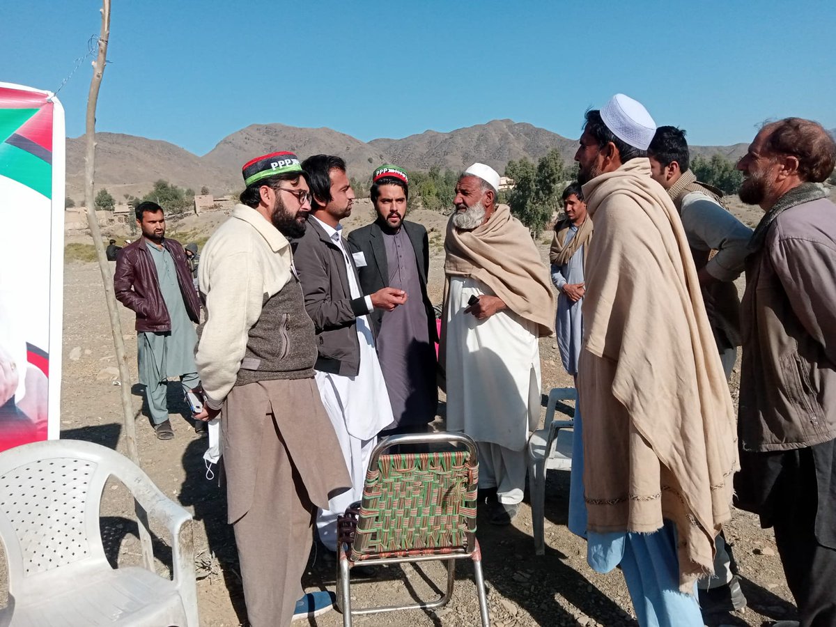 ShahFaridPPP's tweet photo. خیبر ایجنسی تحصیل باڑہ سرکی پولنگ سٹیشن  کا دورہ🇱🇾✌️ 

#KPMainTeerChalega 
@BBhuttoZardari 
@AlyHydr https://t.co/qDUZh85Kgu