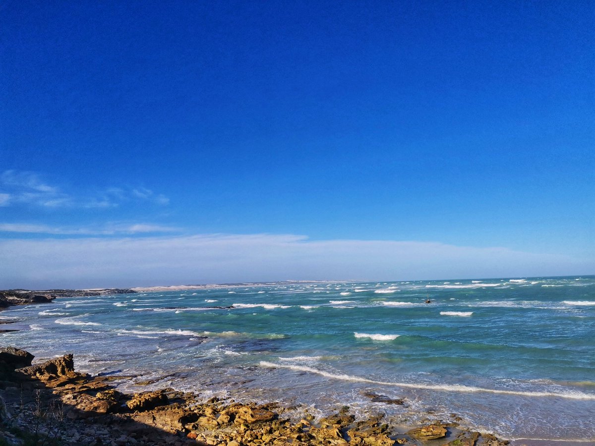 The ocean was quite choppy and wild yesterday here #InArniston but still quite beautiful.

#lovewesterncape #discoverctwc #nowherebetter #tavelmassivect #TravelMassive #TravelChatSA #meetsouthafrica #exploresouthafrica #southafrica #loveoverberg #discOVERberg