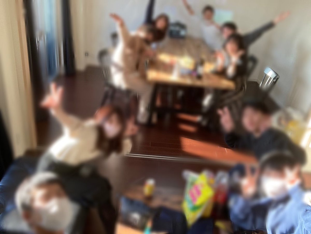 a__o__i__a's tweet photo. 豆腐さんの天才タグに乗っかります🙆‍♀️
昨日に引き続き、今日も会いたかったKIUiのメンバーと楽しい時間を過ごしました🙌KIUiのおかげで、会いに行きたくなる大切な人たちがたくさんできました☺️♡
昨日今日と2日間、みなさんありがとうございました！🥰
 #KIUiにありがとう　#KIUi https://t.co/msc7gNM7nE