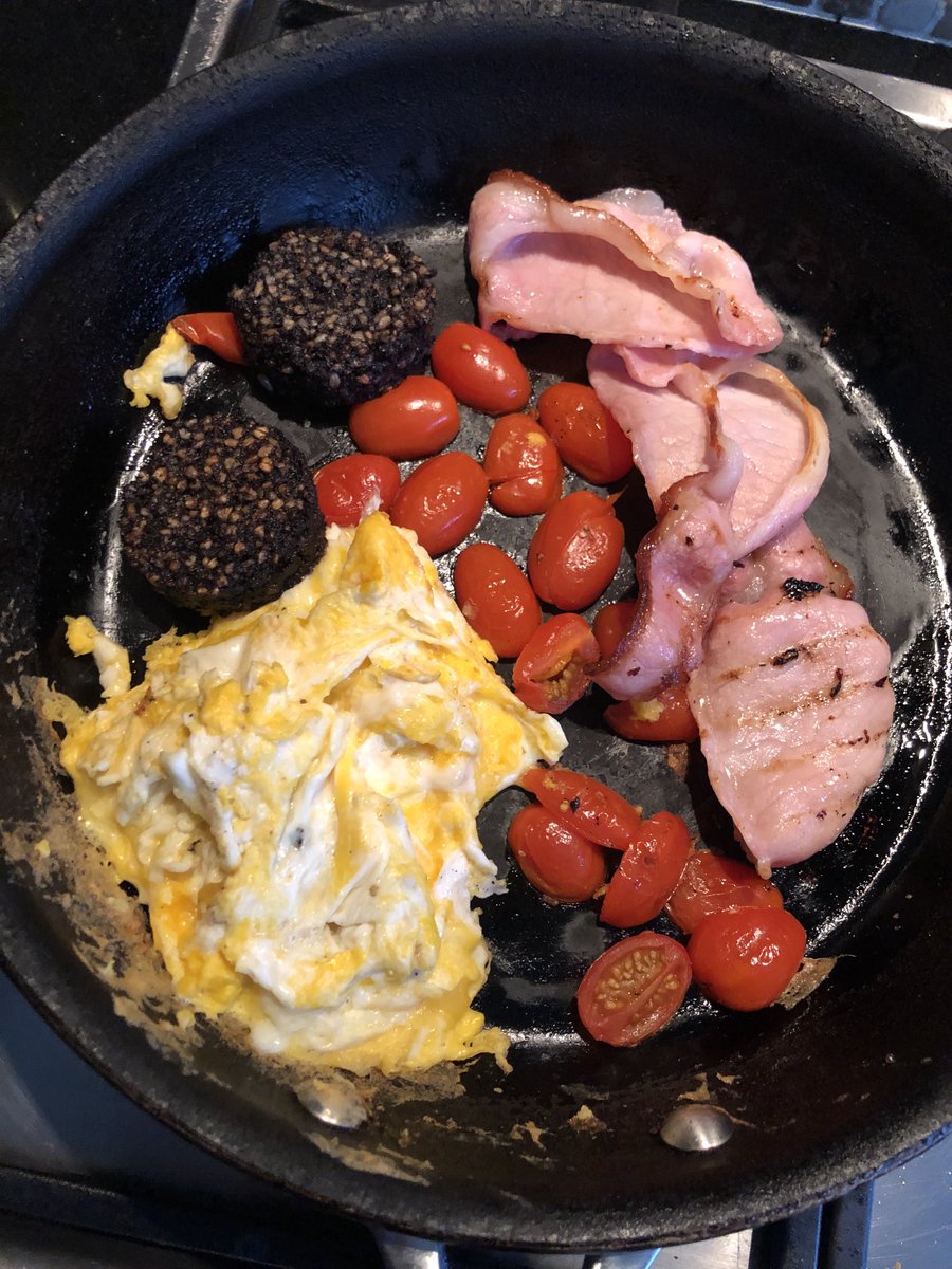 ketomined's tweet photo. 3hr cycle and #break_fast. #keto #lowcarb #IF https://t.co/1UzC7Jvhya