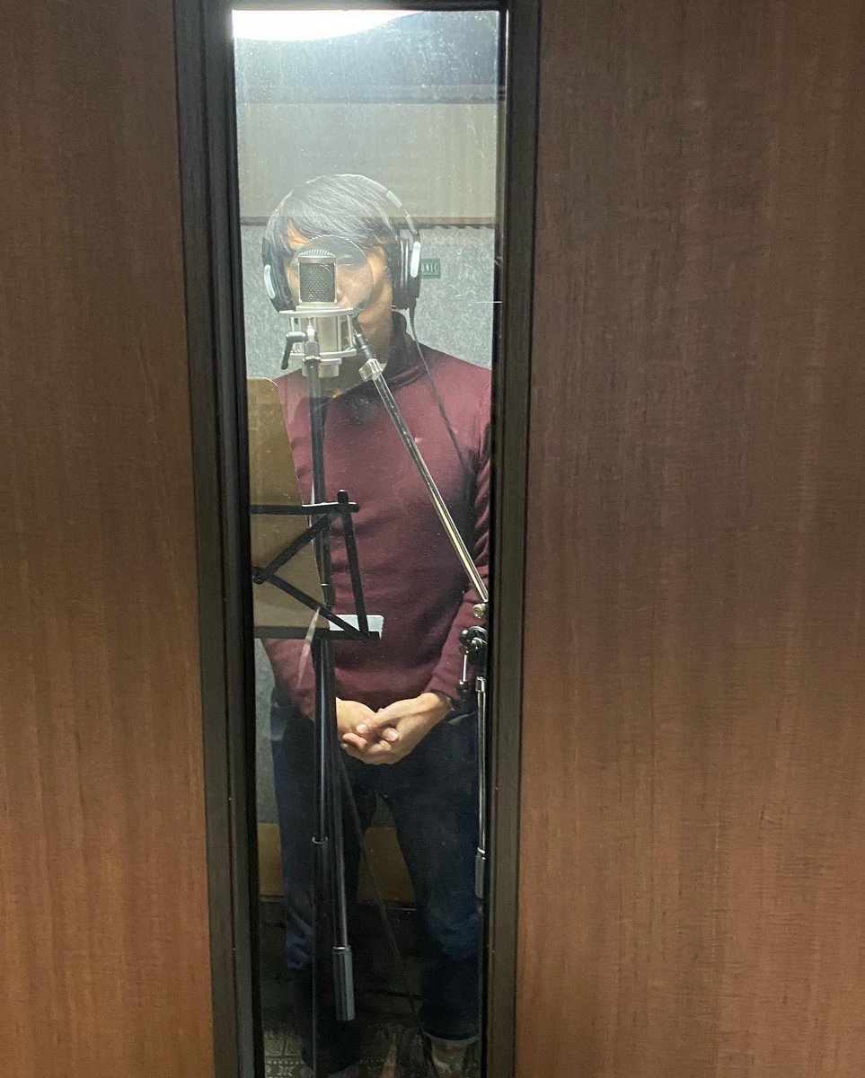 KARIMA_ssw's tweet photo. アレンジャーのGIRA MUNDO 氏のスタジオにて、年内最後のレコーディング。
スタイリッシュな楽曲が出来上がりました。
来年リリース予定のアルバムをお楽しみに✨✨
近藤さんにもコーラスでご参加いただきました😊 https://t.co/Nrt5S8PVqq