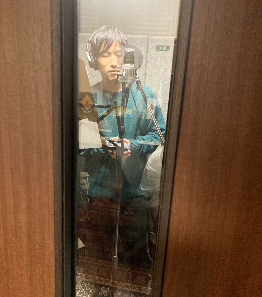 KARIMA_ssw's tweet photo. アレンジャーのGIRA MUNDO 氏のスタジオにて、年内最後のレコーディング。
スタイリッシュな楽曲が出来上がりました。
来年リリース予定のアルバムをお楽しみに✨✨
近藤さんにもコーラスでご参加いただきました😊 https://t.co/Nrt5S8PVqq