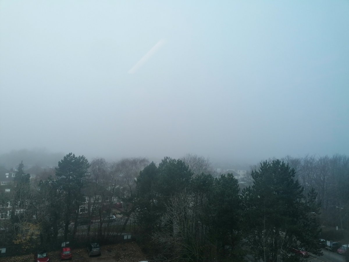 micro_glia's tweet photo. Sunday morning in the lab ft fog #labviews #welshweather https://t.co/ovnwksAE7c