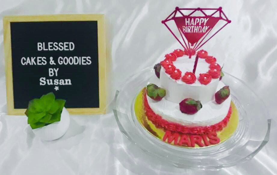 blessedcakesgds's tweet photo. Count your life by smiles, not tears. Count your age by friends, not years. Happy birthday! ❤️ Grab our personalized Birthday Cake! 🥂

#BlessedCakesAndGoodies #Birthday #BirthdayCake #Cake #Banaba #SanMateo #SanMateoRizal #Rizal #PersonalizedCake #CustomizedCake https://t.co/sKiEwAwhn7