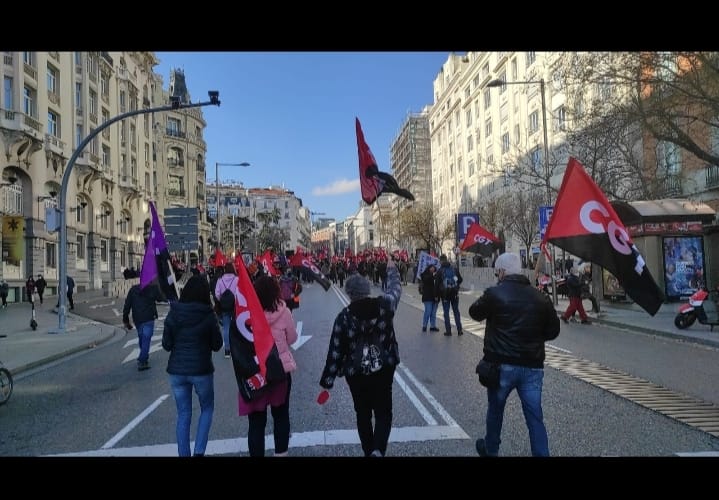 Ayer estuvimos en Madrid con compañeros de <a href="/CGT/">CGT</a> de toda España Defendiendo la Justicia Social.

¡LAS PERSONAS ANTES QUE EL CAPITAL!