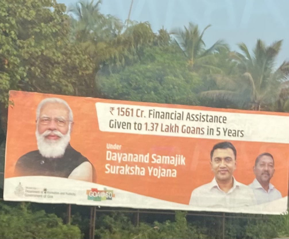 The hoardings welcoming <a href="/narendramodi/">Narendra Modi</a> to #Goa by <a href="/BJP4Goa/">BJP Goa</a> has its disgraced sex scam tainted ex-minister Milind Naik on it. <a href="/DrPramodPSawant/">Dr. Pramod Sawant</a> , how will any women feel safe to attend such a function? Get off his hoardings immediately or admit that scandals means nothing to you
