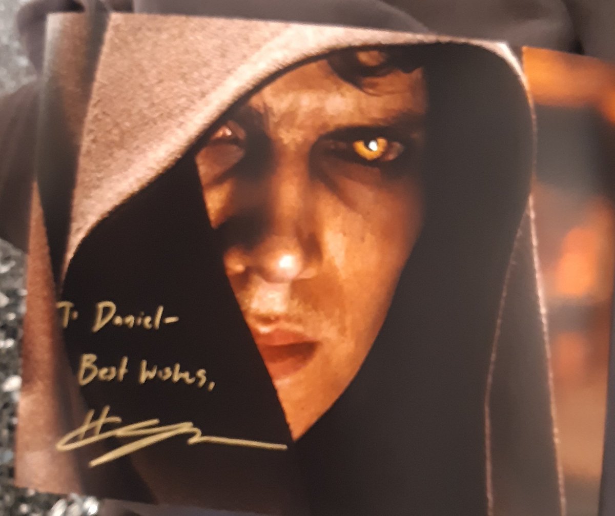 ToadDaniel's tweet photo. @AmazingHaydenCh I just wanted to share and say Thank you! It was Great meeting you again Hayden and getting your Autograph last weekend at C2E2 in Chicago on my Birthday 🎂 such a wonderful Birthday, can't wait until we see you in Obi-Wan Kenobi! 😁🎄 https://t.co/StHr8CvKlt