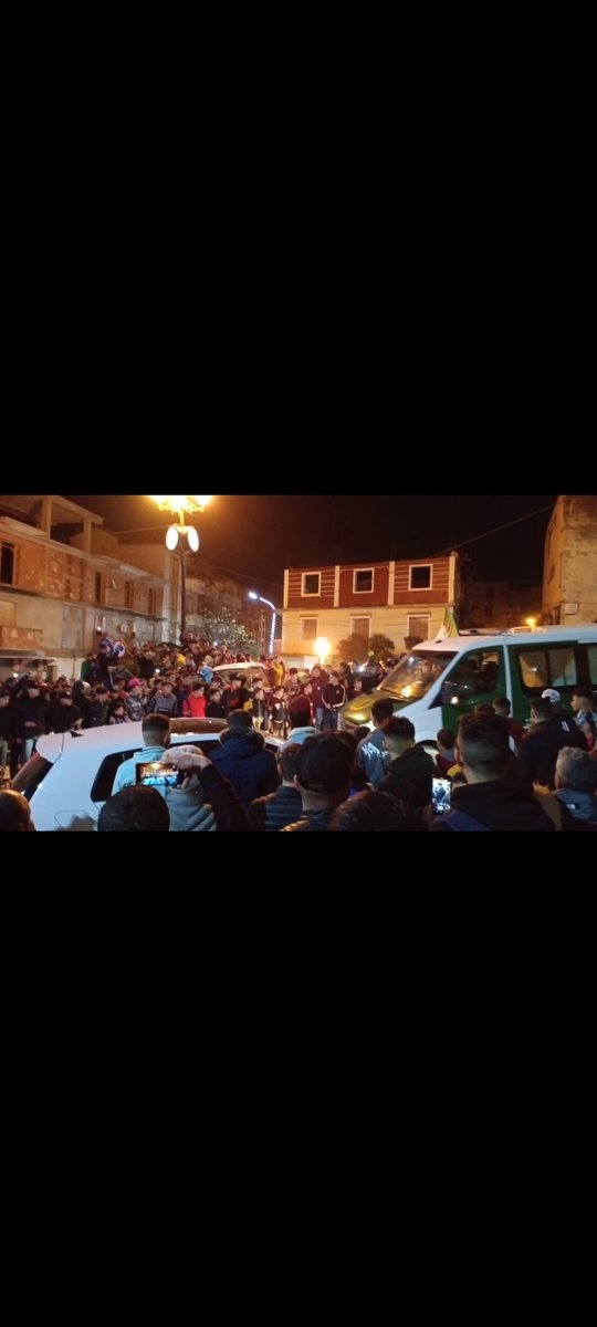 anes20062014's tweet image. فرحة هيسترية للانصار بعد التغلب علي تونس والتتويج بالكاس العربية
لمزيد من. الفديوهات ادخل علي الرابط الاشتراك في القناة وتفعيل الجرس شكرا
m.youtube.com/watch?v=OGmgkj…