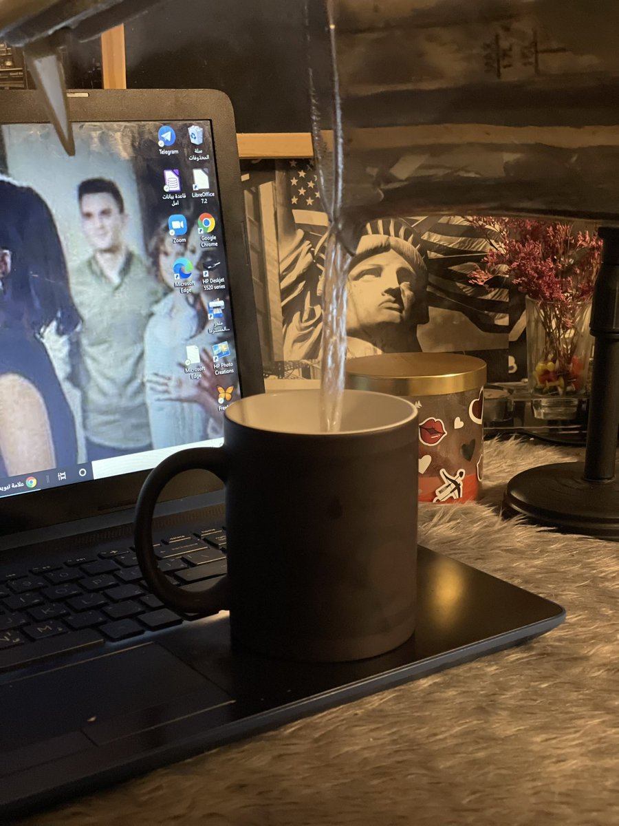 JSky_Designs's tweet image. كوب تظهر فيه الصورة بعد ماتحطو فيه المشروب الساخن♥️🪄
من تصميم الجميلة @NADA_435  
نقدر نضيف اي صورة تحبوها من تصاميم ندى او صورة من إختياركم🤍🤍🪄