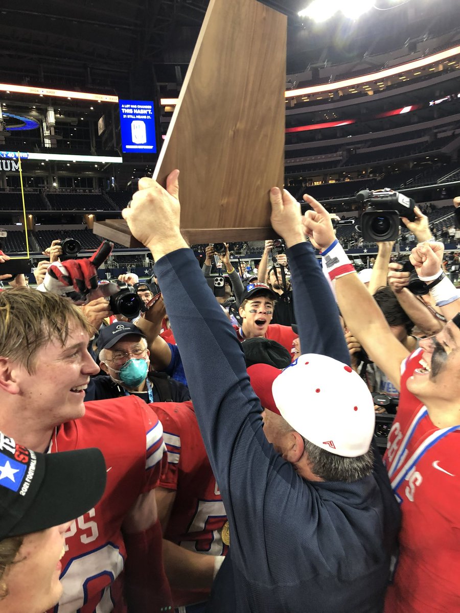 Westlake_Nation's tweet photo. Mission. Accomplished. #GoChaps #StateChamps https://t.co/A0HSOY6Z3a