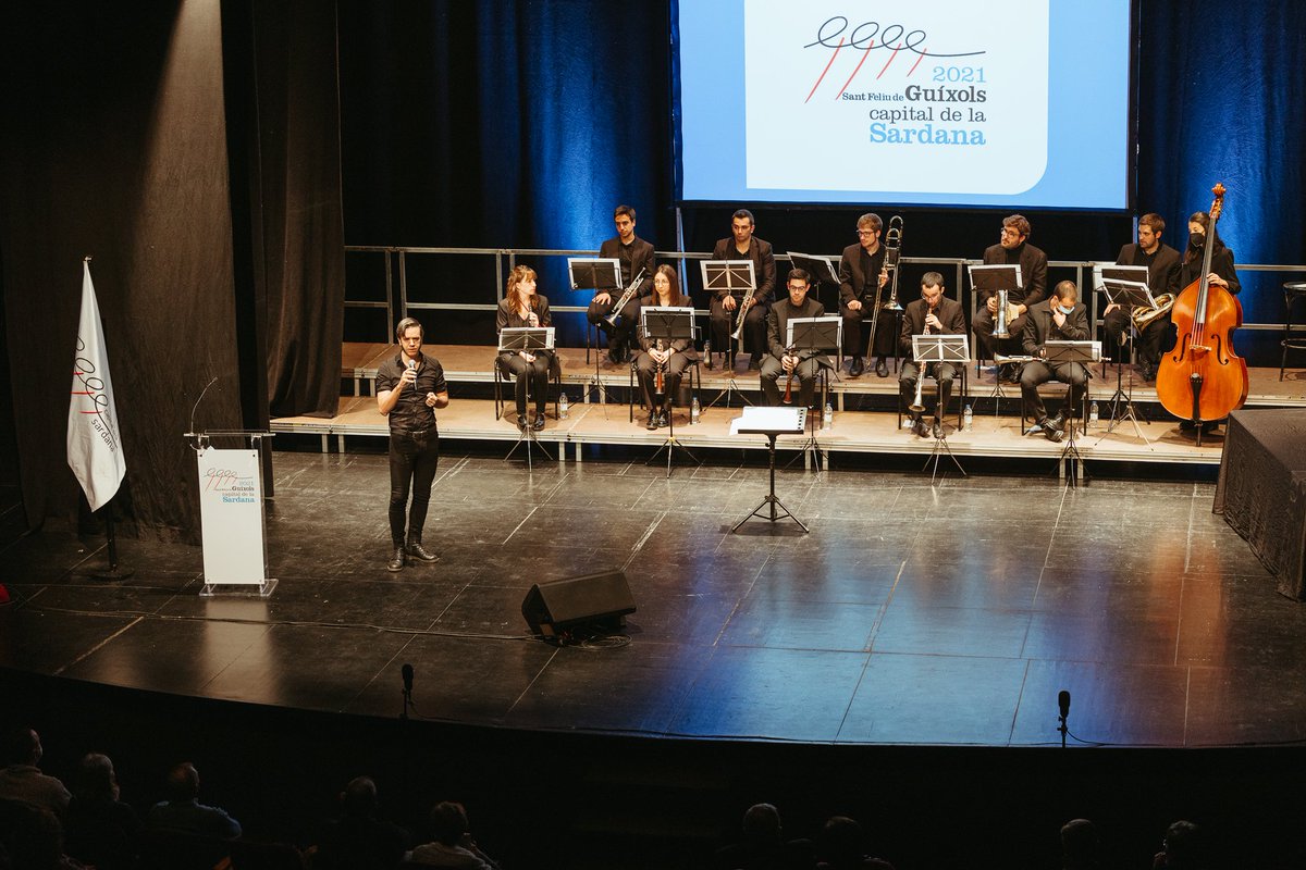 Ahir el projecte conjunt entre OBESES, la <a href="/coblabergajove/">Cobla Berga Jove</a> i el <a href="/CObeses/">Cor d’Obeses</a> va rebre el Premi Capital de la Sardana a Propostes artístiques. Un reconeixement fantàstic a aquesta aventura musical que agraïm profundament.

📸 @jordi_galderic