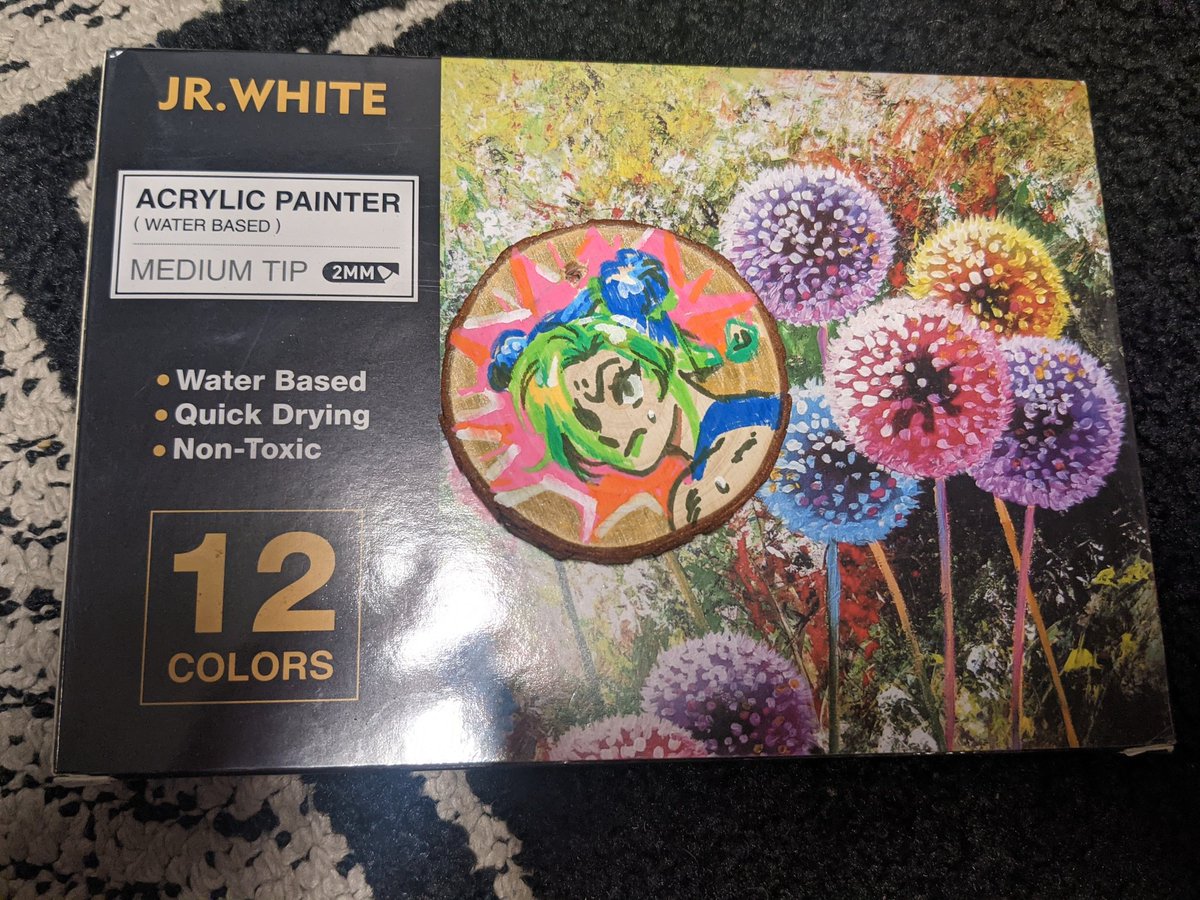 awexart's tweet photo. We held a ornament painting contest and let the hosts parents vote on the winner! This was mine lol 
Couldn't help but to paint mi wife https://t.co/v2ihCuuQ0j