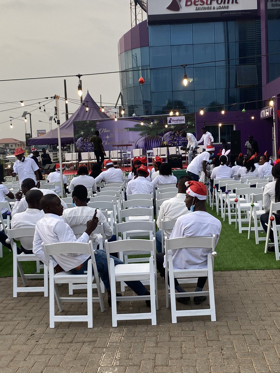 bestpointsl's tweet photo. Festival of Nine lessons and carols night @HeadOffice 

#BestPoint #Carolsnight #Ninelessons #Banks #DespiteMedia #DespiteGroup #YourDreamOurBusiness https://t.co/gAmA6AfUSS