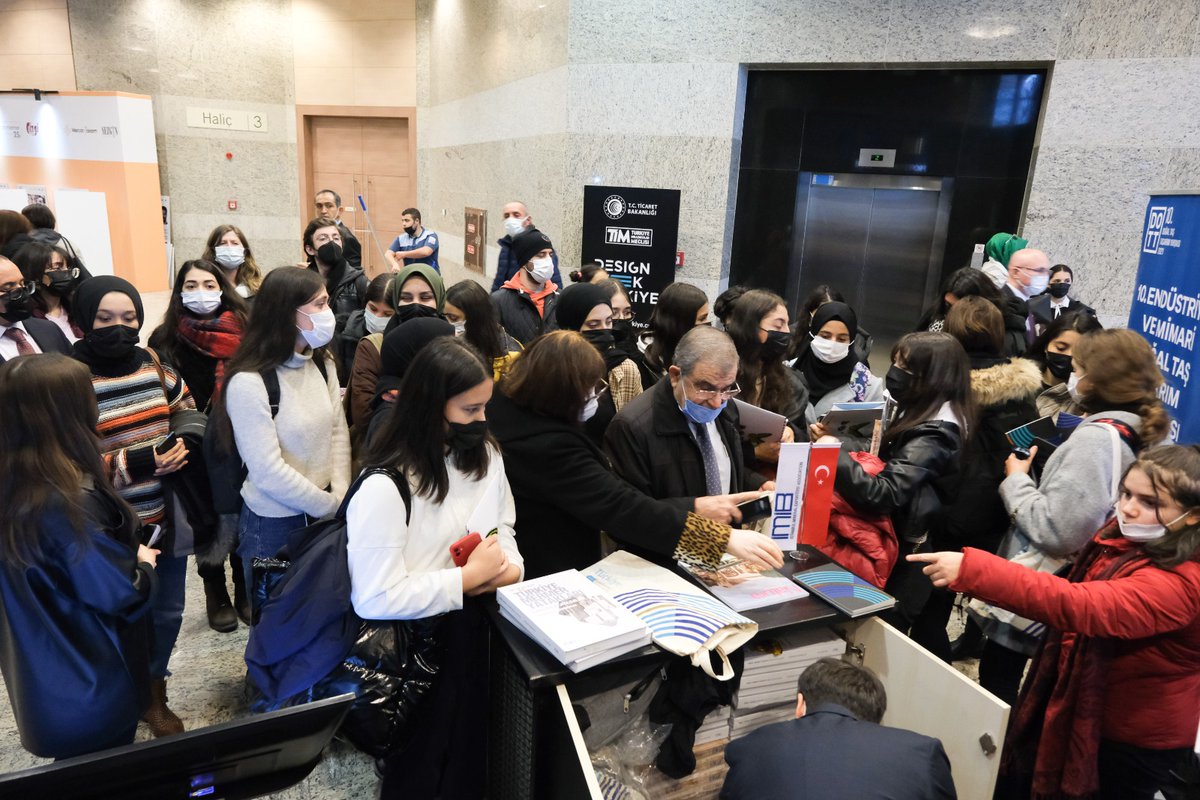 Design Week Türkiye tweet media