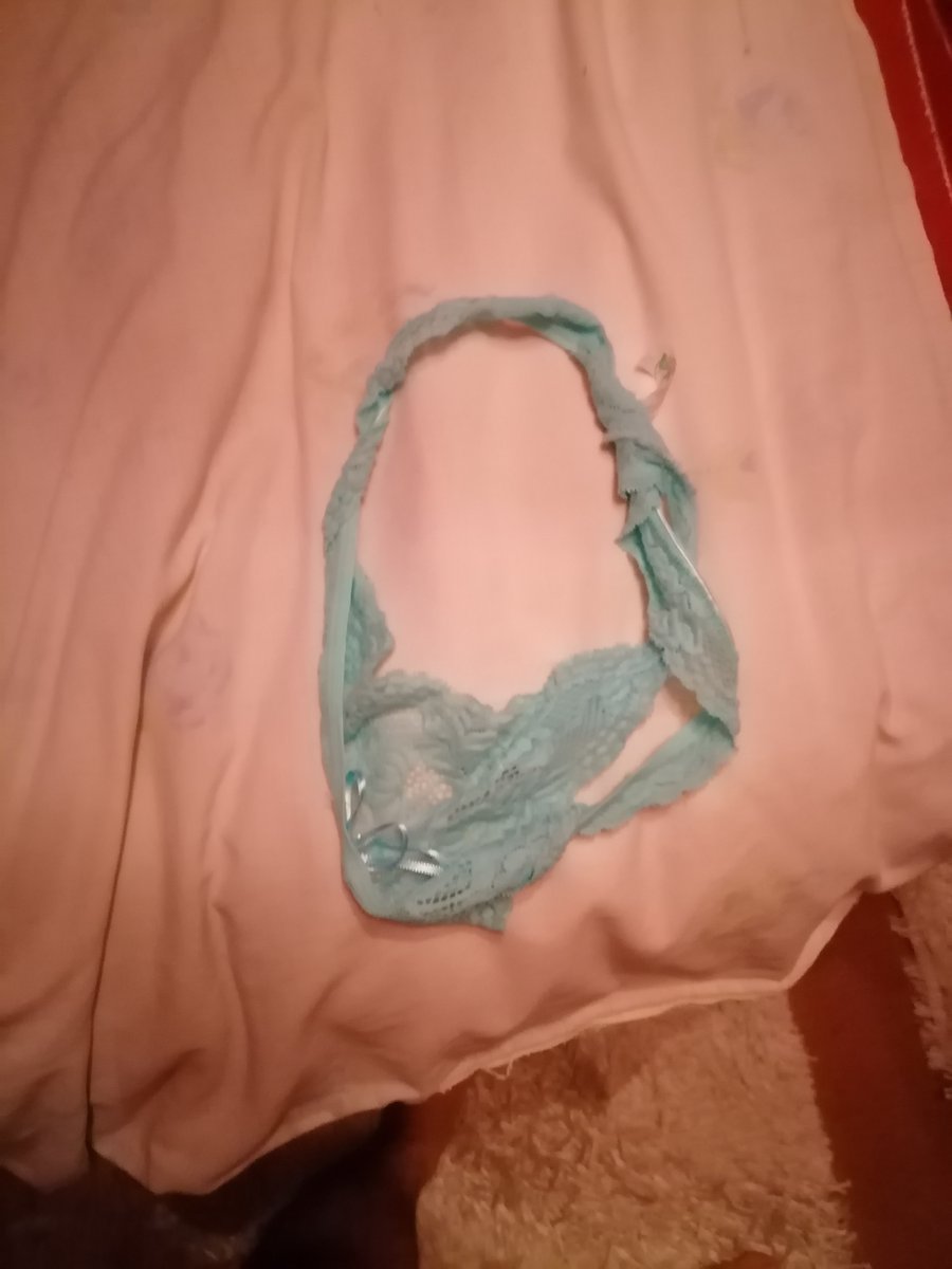 ağzımla çıkardım aynurumdan  kocası ne zannediyor acaba