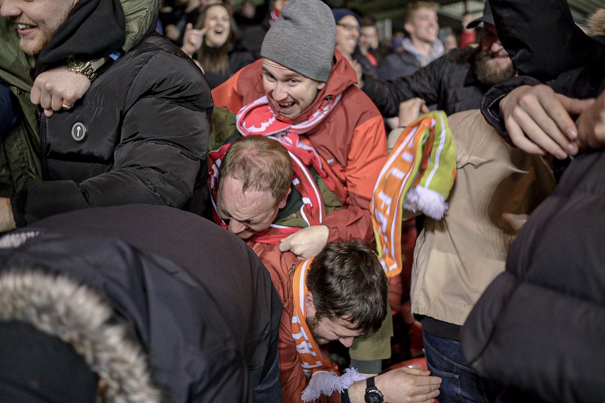 GloriousBanners's tweet photo. Nottingham Forest are magic ๐ณโฅ๏ธ
Forest 2 Hull 1
#NFFC | #HCAFC | #FORHUL https://t.co/npOzQ8WSME