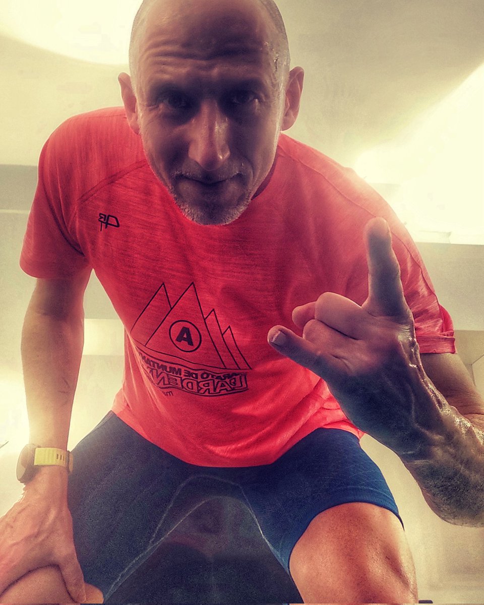 Oscheca's tweet image. Disfrutando cada momento y con mucho "mono" de dorsal, a dos semanas de la próxima cursa....si el covid nos lo permite...claro...