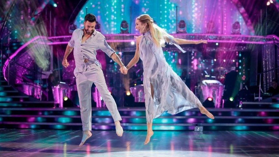 One Dance UK tweet media