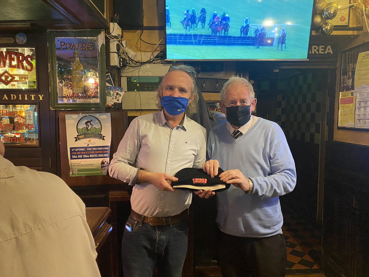 mothermacspub's tweet image. John Fennessy of Fennessys William St. presenting a special edition Mother Macs beanie to @patsyflannery on the occasion of the pubs 62nd birthday. 

John is quoted as saying “A big one for the small one” referring to the beanie