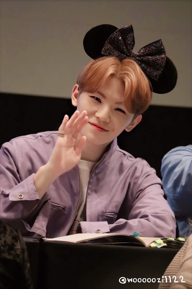 #우지 #세븐틴우지 #WOOZI #세븐틴 #SEVENTEEN <a href="/pledis_17/">세븐틴(SEVENTEEN)</a>