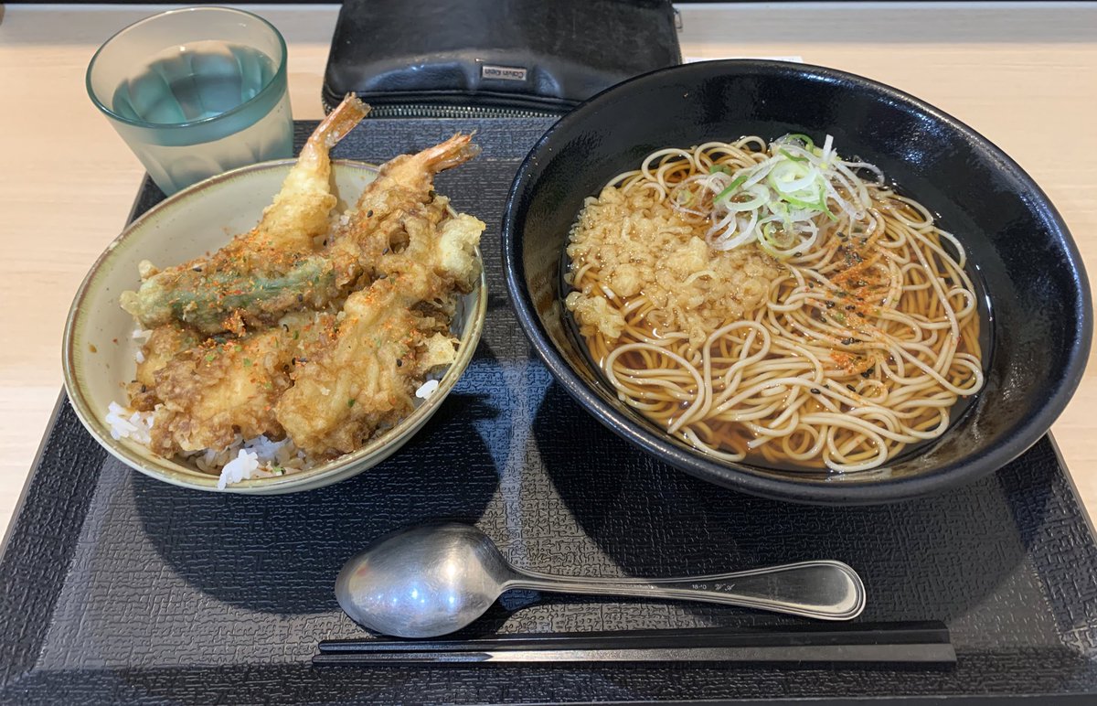 piguedesu's tweet photo. 食う
#���豊リーチ
#ありがとう https://t.co/nEA2qEp2N1