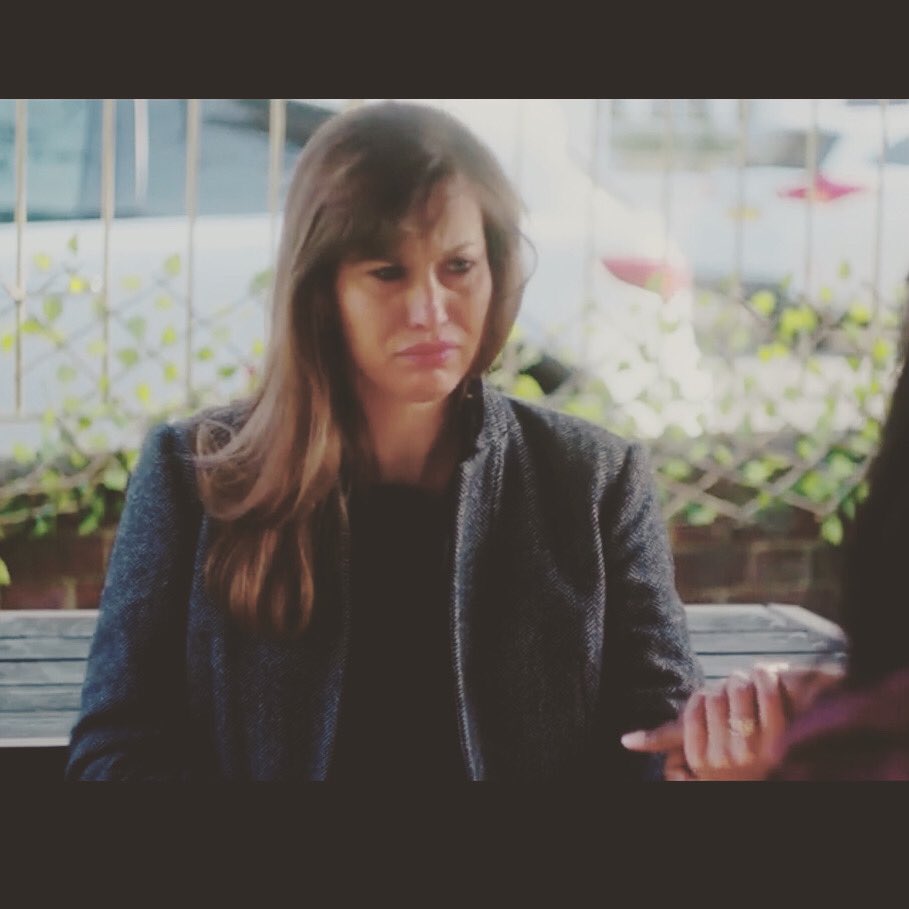 katethomasmusic's tweet photo. Merry Christmas! 😂 ⁣

[Screen grab from a recent music video I shot with the fabulous Monica B - what a beautiful, heartbreaking but uplifting song! Believe it or not it was really fun to make 🤗]⁣ #actress #musicvideo #merrychristmas #casting #katethomas https://t.co/M927IGrre7
