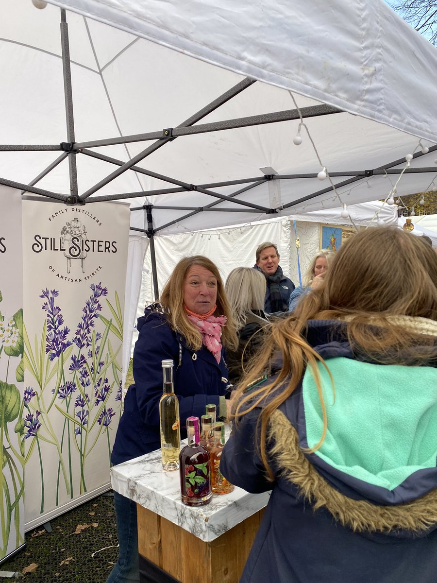 LAST DAY AT QUEEN SQUARE till 4pm for #artisan #christmasmarket #Christmasgifts *Fudge *Gin *Rum *Jewellery *Tibetan food &amp; Shawls *Freshly baked sourdough *Cakes *Cheese *Chutney *Ceramics *Cider and more