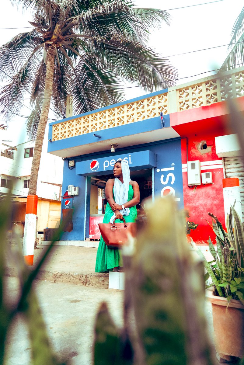 PaolaAudrey's tweet image. A day in Dakar, by Mahine Sef.
