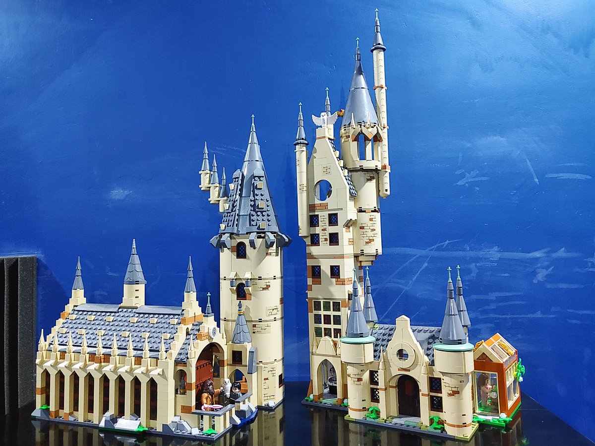 jolt8's tweet photo. Done na. Added extra floors to the towers para mas mataas. ❤️
#Lego #LegoPH #LegoHarryPotter https://t.co/2tMli8ZxFp