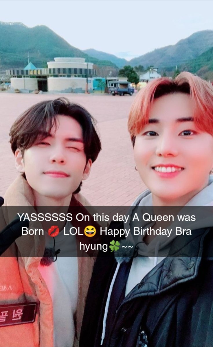 daysixsnap's tweet photo. #영원한_햇살_영현아_생일축하해
#HAPPY_YOUNGK_DAY https://t.co/wG1cPTno9B
